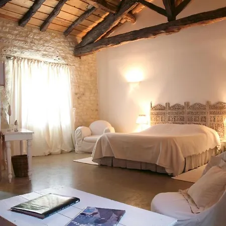 Les Vents Bleus Guest house 4*