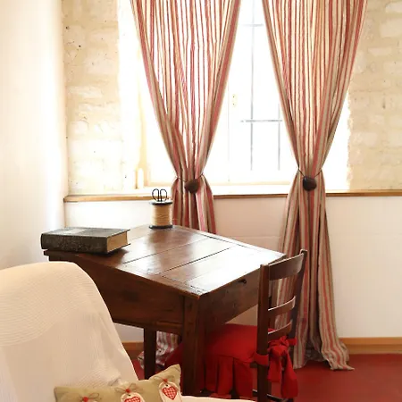 게스트하우스 Les Vents Bleus Donnazac