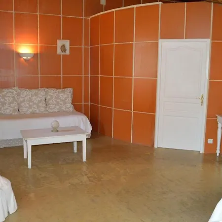 Les Vents Bleus Guest house 4*